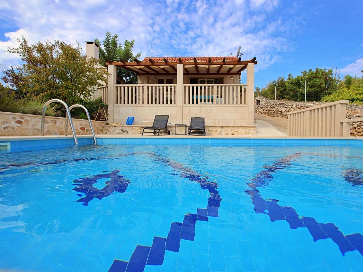 Holiday Home Villa Tonka By Interhome Sutivan Exterior photo